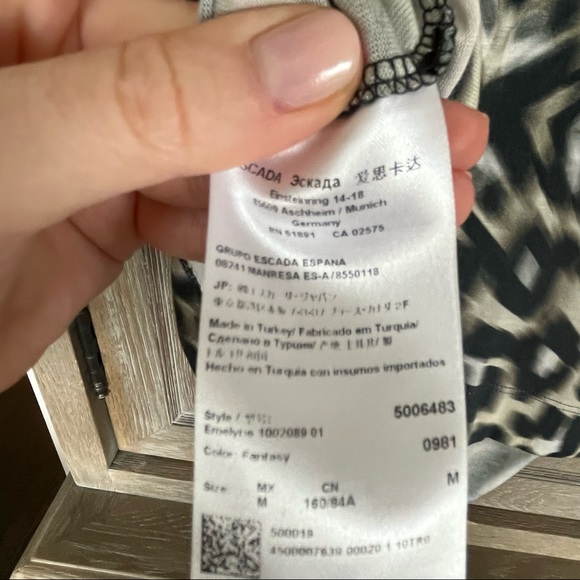 Escada blouse tank animal print rouched medium - Picture 13 of 14